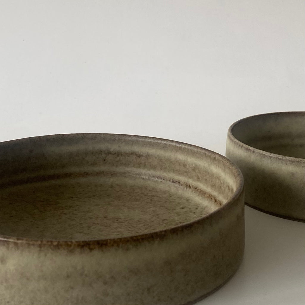 Set of bowls/ Wine Trays