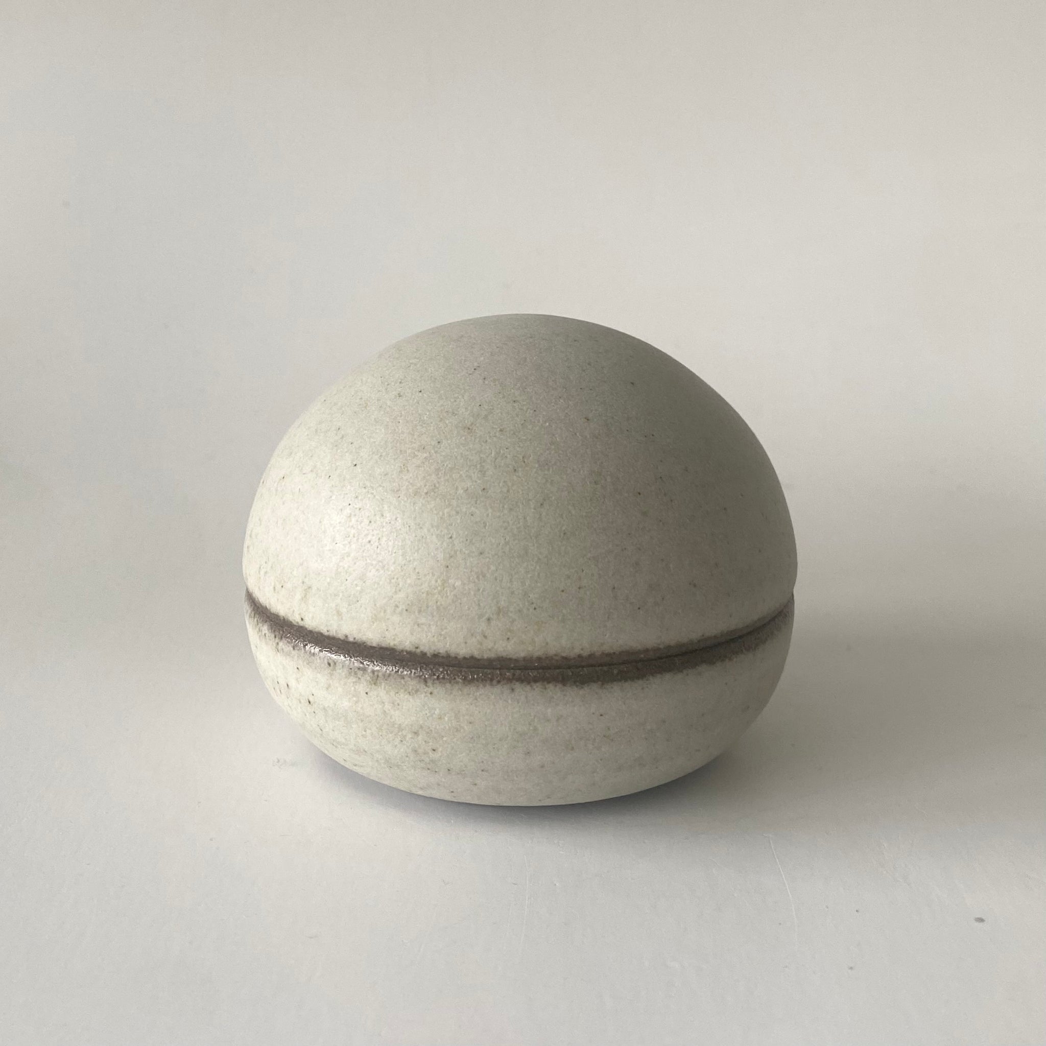 Lidded Jar (Grey)(4005)