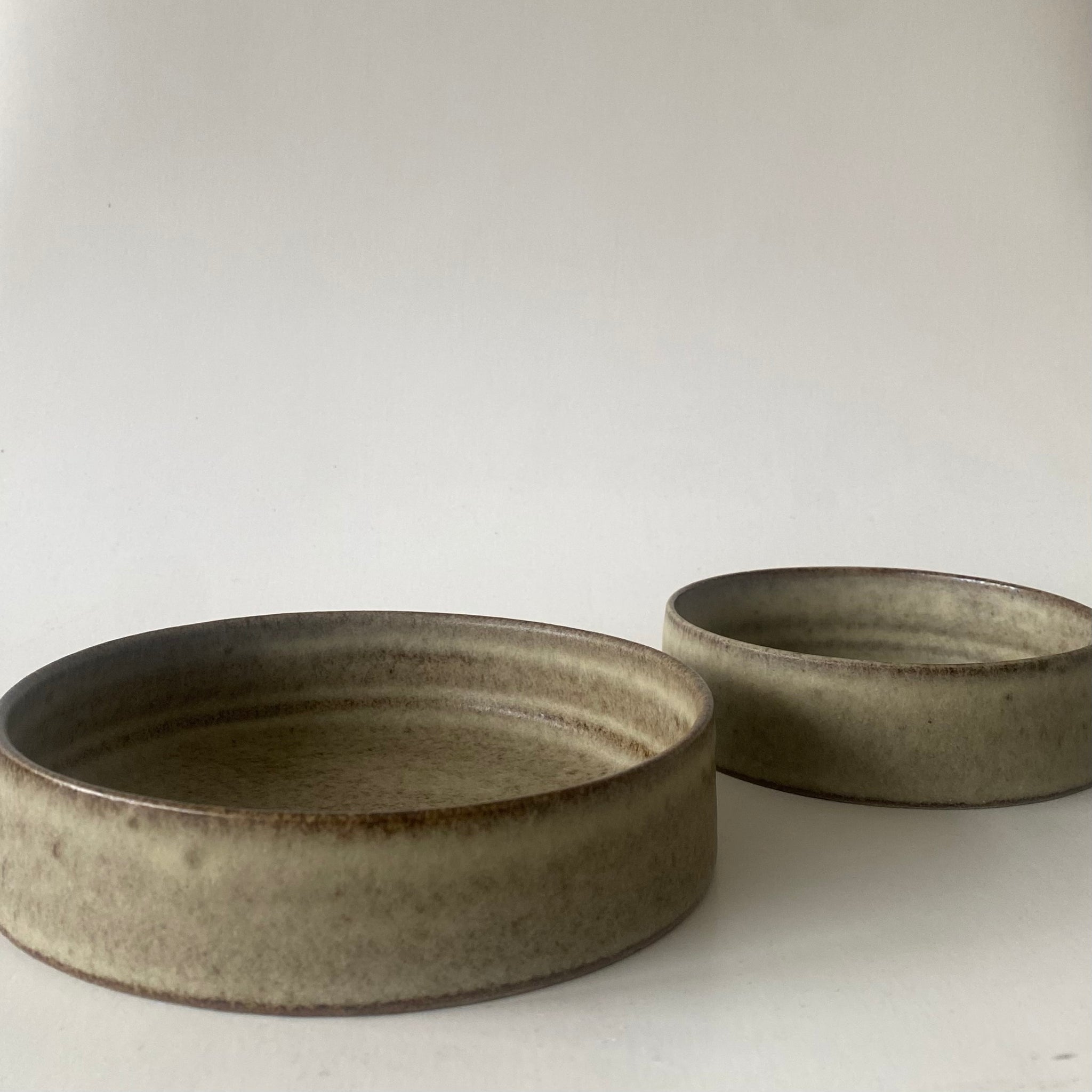Set of bowls/ Wine Trays