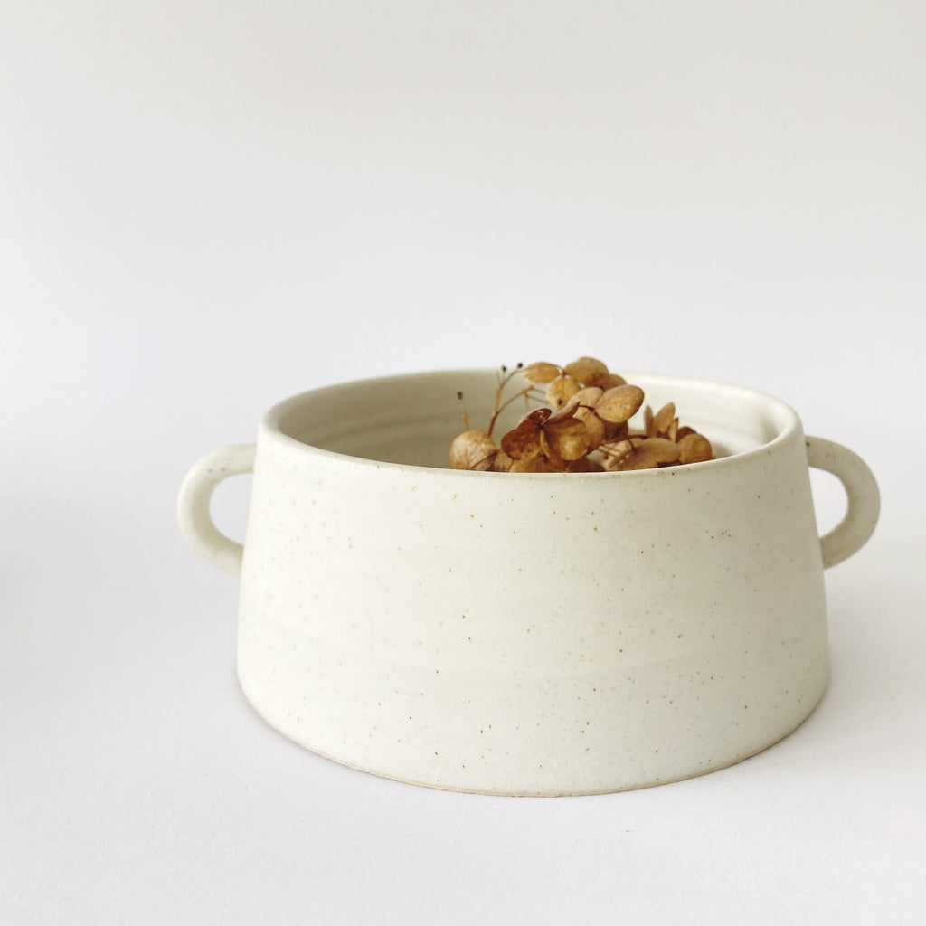 Small bowl/ serving dish handles